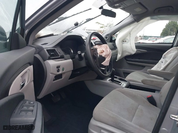 2016 Honda Pilot EX with VIN 5FNYF6H34GB013011, listed as a IAAI auction lot 41127682 with 178,440 mi miles. Bid and sale history available at carsss.com. Image 5.