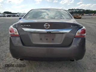 2015 Nissan Altima S with VIN 1N4AL3AP0FN336662, listed as a Copart auction lot 55732935 with 325,266 mi miles and Clean Title. Bid and sale history available at carsss.com. Image 6.