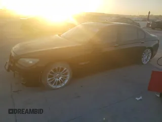 2010 BMW 7 Series 750Li z VIN WBAKB8C54ACY62790, wystawiony jako Copart lot #77804264 z przebiegiem 112 028 mil mil oraz Szkoda całkowita • Salvage title. Historia ofert i sprzedaży dostępna na DreamBid. Obrazek 1.