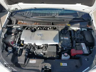 2017 Toyota Prius Two with VIN JTDKBRFU4H3027696, listed as a IAAI auction lot 41989092 with 51,529 mi miles. Bid and sale history available at carsss.com. Image 10.
