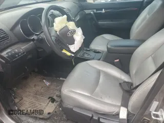 2012 Kia Sorento LX with VIN 5XYKT3A63CG212684, listed as a Copart auction lot 49747395 with Not Provided miles and Salvage Title. Bid and sale history available at DreamBid. Image 7.