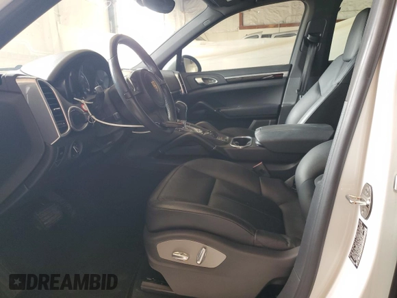 2014 Porsche Cayenne with VIN WP1AA2A29ELA96180, listed as a Copart auction lot 62715425 with 45,022 mi miles and Salvage title. Bid and sale history available at DreamBid. Image 7.