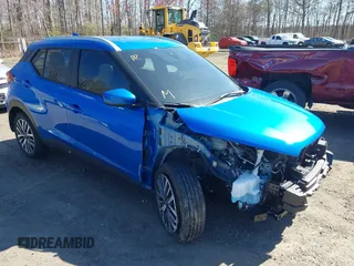 2024 Nissan Kicks SV z VIN 3N1CP5CV5RL499183, wystawiony jako IAAI lot #41857578 z przebiegiem 13 033 mil mil oraz . Historia ofert i sprzedaży dostępna na DreamBid. Obrazek 1.