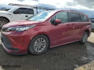 2021 Toyota Sienna LE with VIN 5TDBRKEC7MS066674, listed as a Copart auction lot 48255035 with 45,679 mi miles and Salvage Title. Bid and sale history available at carsss.com. Image 1.
