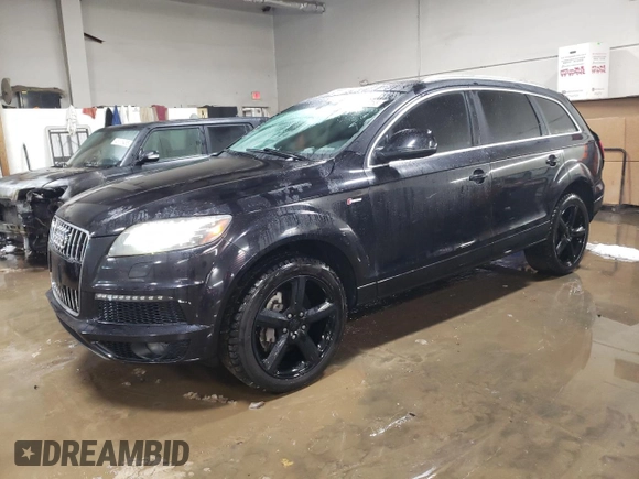 2012 Audi Q7 3.0T S line with VIN WA1DGAFE8CD008344, listed as a Copart auction lot 45141055 with 131,769 mi miles and Salvage Title. Bid and sale history available at carsss.com. Image 1.