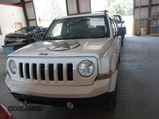 2014 Jeep Patriot Latitude with VIN 1C4NJRFB1ED687912, listed as a IAAI auction lot 42577920 with 150,327 mi miles and . Bid and sale history available at DreamBid. Image 13.