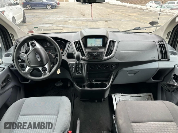 2016 Ford Transit XL z VIN 1FBVU4XG7GKA91629, wystawiony jako Copart lot #48024805 z przebiegiem 191 480 mil mil oraz Czysty tytuł • Clean title. Historia ofert i sprzedaży dostępna na DreamBid. Obrazek 6.