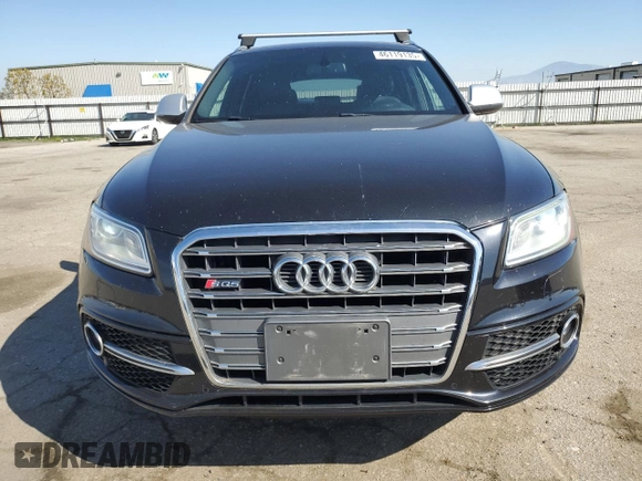 2014 Audi SQ5 Premium Plus z VIN WA1CGAFP7EA131716, wystawiony jako Copart lot #46119135 z przebiegiem 141 228 mil mil oraz Czysty tytuł • Clean title. Historia ofert i sprzedaży dostępna na DreamBid. Obrazek 5.