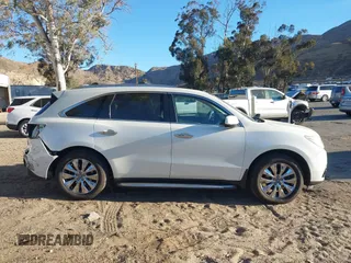 2015 Acura MDX Tech Pkg with VIN 5FRYD3H43FB007615, listed as a IAAI auction lot 41378451 with 141,365 mi miles. Bid and sale history available at carsss.com. Image 14.