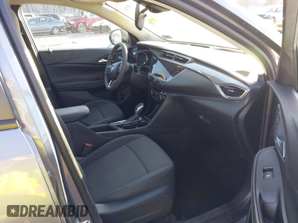 2022 Buick Encore GX Select with VIN KL4MMESL5NB009681, listed as a IAAI auction lot 41157072 with 34,403 mi miles and . Bid and sale history available at DreamBid. Image 5.