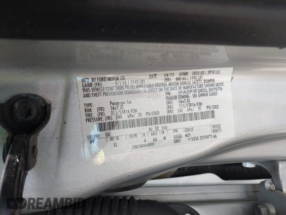 2013 Ford Focus SE with VIN 1FADP3F28DL307076, listed as a IAAI auction lot 42098620 with 182,555 mi miles. Bid and sale history available at carsss.com. Image 9.