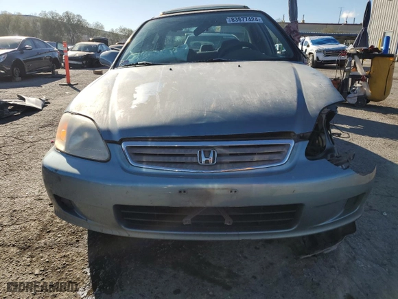 2000 Honda Civic EX with VIN 1HGEJ8644YL030870, listed as a Copart auction lot 83877424 with 155,495 mi miles and Salvage Title. Bid and sale history available at carsss.com. Image 5.