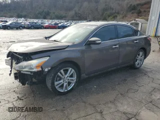 2014 Nissan Altima S with VIN 1N4BL3AP4EN256140, listed as a Copart auction lot 43271105 with 118,423 mi miles and Salvage title. Bid and sale history available at DreamBid. Image 1.