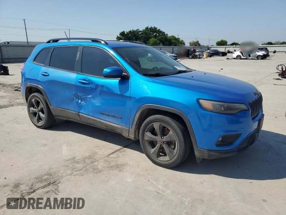 2020 Jeep Cherokee Latitude Plus with VIN 1C4PJLLB4LD606392, listed as a Copart auction lot 53528645 with 52,467 mi miles and Clean Title. Bid and sale history available at carsss.com. Image 4.