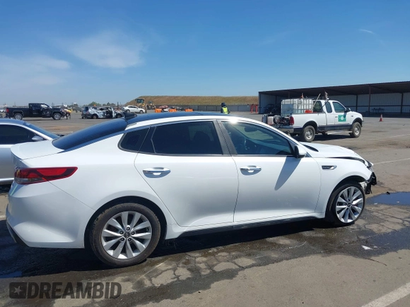 2016 Kia Optima SX Turbo with VIN 5XXGW4L26GG019985, listed as a IAAI auction lot 42174560 with 167,607 mi miles and . Bid and sale history available at DreamBid. Image 14.