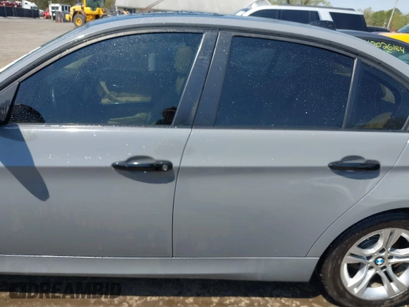 2008 BMW 3 Series 328i with VIN WBAVA335X8K054690, listed as a IAAI auction lot 42029258 with 161,394 mi miles and . Bid and sale history available at DreamBid. Image 14.