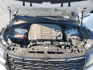 2025 Land Rover Range Rover Velar Dynamic SE z VIN SALYL2EX7SA391911, wystawiony jako Copart lot #42235115 z przebiegiem 9 482 mil mil oraz Szkoda całkowita • Salvage title. Historia ofert i sprzedaży dostępna na DreamBid. Obrazek 13.