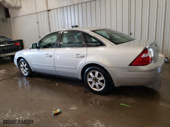 2005 Ford Five Hundred SE with VIN 1FAFP23105G131424, listed as a Copart auction lot 46108815 with 140,387 mi miles and Non Repairable. Bid and sale history available at carsss.com. Image 2.