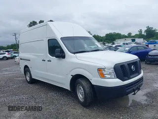 2016 Nissan NV Cargo S z VIN 1N6BF0LY2GN806750, wystawiony jako IAAI lot #42176037 z przebiegiem 173 846 mil mil oraz . Historia ofert i sprzedaży dostępna na DreamBid. Obrazek 1.