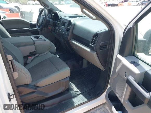 2015 Ford F-150 XL with VIN 1FTEX1CP9FFC31176, listed as a IAAI auction lot 41949354 with 130,118 mi miles. Bid and sale history available at carsss.com. Image 5.