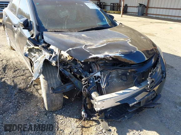 2015 Nissan Altima SV with VIN 1N4AL3AP7FC297435, listed as a IAAI auction lot 41334651 with 147,356 mi miles and . Bid and sale history available at DreamBid. Image 6.