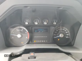 2016 Ford F-550 XL с VIN 1FDUF5GT6GEC82375, выставлен на аукционе Copart как лот 56585965 с пробегом 237 909 миль миль и Чистый • Clean title. История ставок и продаж доступна на DreamBid. Изображение 9.
