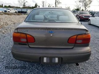 2000 Chevrolet Prizm z VIN 1Y1SK5280YZ405636, wystawiony jako Copart lot #41633235 z przebiegiem Nie podano mil oraz Nie do naprawy • Non repairable. Historia ofert i sprzedaży dostępna na DreamBid. Obrazek 6.