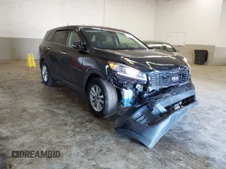2019 Kia Sorento LX with VIN 5XYPG4A30KG513370, listed as a IAAI auction lot 41548759 with 81,429 mi miles. Bid and sale history available at carsss.com. Image 1.