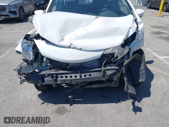 2015 Nissan Note SV with VIN 3N1CE2CP1FL382881, listed as a IAAI auction lot 42014738 with 131,179 mi miles and . Bid and sale history available at DreamBid. Image 6.