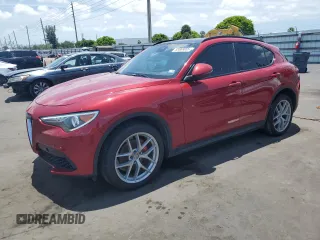 2018 Alfa Romeo Stelvio Ti Sport z VIN ZASFAKNN3J7B79075, wystawiony jako Copart lot #55566655 z przebiegiem 114 760 mil mil oraz Szkoda całkowita • Salvage title. Historia ofert i sprzedaży dostępna na DreamBid. Obrazek 1.