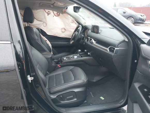 2022 Mazda CX-5 2.5 S Carbon Edition with VIN JM3KFBCM9N0640479, listed as a IAAI auction lot 41171375 with NaN miles. Bid and sale history available at carsss.com. Image 5.