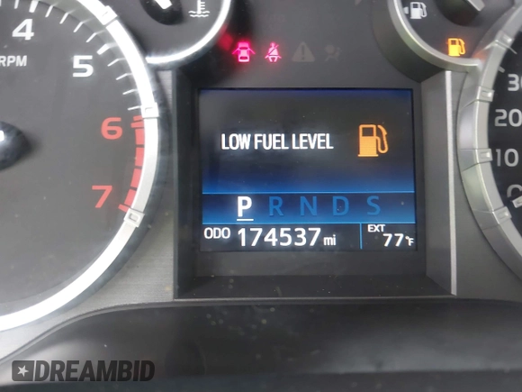 2016 Toyota Tundra 4WD Truck SR5 with VIN 5TFDW5F19GX550795, listed as a IAAI auction lot 41894023 with 174,637 mi miles. Bid and sale history available at carsss.com. Image 15.