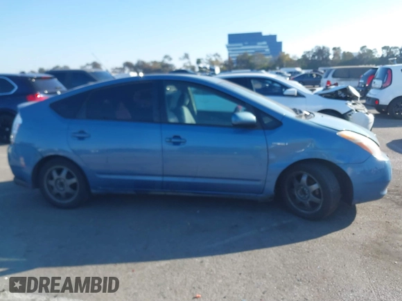 2008 Toyota Prius with VIN JTDKB20U387728156, listed as a IAAI auction lot 41635658 with 203,156 mi miles. Bid and sale history available at carsss.com. Image 14.