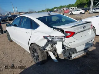 2016 Ford Fusion SE with VIN 3FA6P0H72GR184977, listed as a IAAI auction lot 42334052 with 96,921 mi miles and . Bid and sale history available at DreamBid. Image 3.