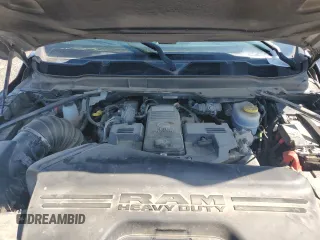 2022 Ram 2500 Big Horn z VIN 3C6UR5MLXNG149714, wystawiony jako Copart lot #56289135 z przebiegiem 110 812 mil mil oraz Szkoda całkowita • Salvage title. Historia ofert i sprzedaży dostępna na DreamBid. Obrazek 11.