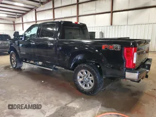 2019 Ford F-250 XL with VIN 1FT7W2BT4KEC21817, listed as a Copart auction lot 57479715 with 183,886 mi miles and Clean title. Bid and sale history available at DreamBid. Image 2.