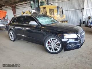 2016 Audi SQ5 Premium Plus with VIN WA1CCAFP0GA106946, listed as a Copart auction lot 45017045 with 61,919 mi miles and Salvage Title. Bid and sale history available at carsss.com. Image 4.