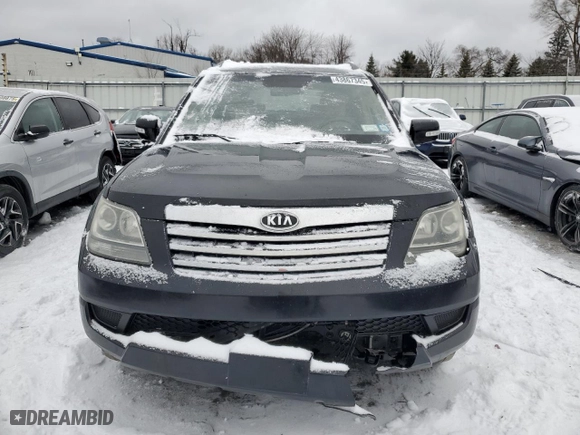 2009 Kia Borrego LX with VIN KNDJH741095020113, listed as a Copart auction lot 43867345 with 154,972 mi miles and Salvage Title. Bid and sale history available at carsss.com. Image 5.