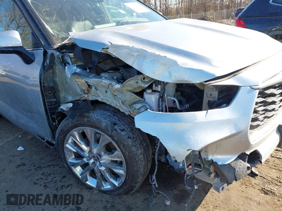 2023 Toyota Highlander Hybrid Limited with VIN 5TDXBRCH8PS122997, listed as a IAAI auction lot 41410080 with 29,647 mi miles and . Bid and sale history available at DreamBid. Image 6.