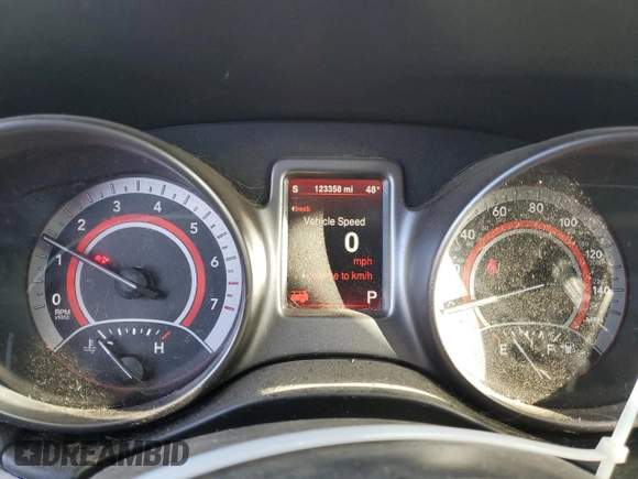 2016 Dodge Journey Crossroad Plus with VIN 3C4PDDGG9GT183294, listed as a Copart auction lot 85834374 with 123,658 mi miles and Salvage title. Bid and sale history available at DreamBid. Image 9.