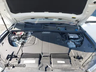 2019 Audi Q7 Prestige z VIN WA1VAAF77KD042653, wystawiony jako IAAI lot #42094332 z przebiegiem 73 489 mil mil oraz . Historia ofert i sprzedaży dostępna na DreamBid. Obrazek 10.