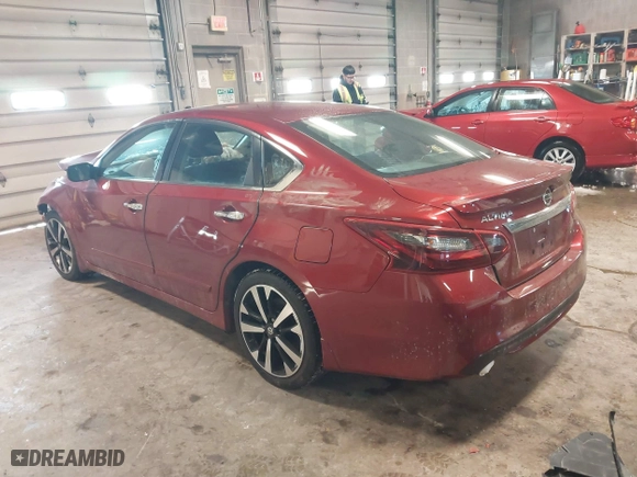2018 Nissan Altima 2.5 SV with VIN 1N4AL3AP5JC198699, listed as a IAAI auction lot 41609046 with 60,807 mi miles. Bid and sale history available at carsss.com. Image 3.