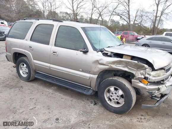 2002 Chevrolet Tahoe LT with VIN 1GNEC13Z22J256805, listed as a IAAI auction lot 41302460 with 249,578 mi miles. Bid and sale history available at carsss.com. Image 1.