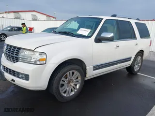 2011 Lincoln Navigator with VIN 5LMJJ2H53BEJ02808, listed as a IAAI auction lot 41210054 with 199,532 mi miles. Bid and sale history available at carsss.com. Image 19.