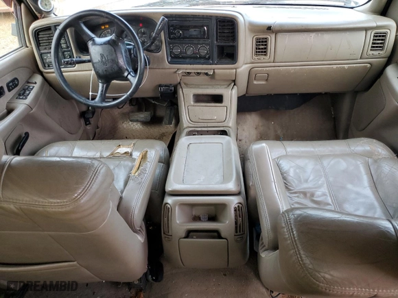 2002 Chevrolet Silverado 3500 LT with VIN 1GCJK33152F107596, listed as a Copart auction lot 82113704 with NaN miles and Salvage Title. Bid and sale history available at carsss.com. Image 8.