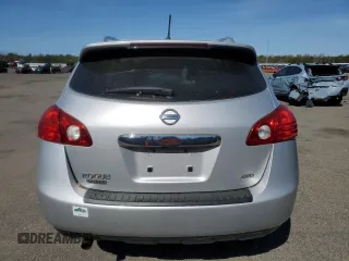 2015 Nissan Rogue S with VIN JN8AS5MV3FW750181, listed as a Copart auction lot 55231875 with 141,948 mi miles and Clean Title. Bid and sale history available at DreamBid. Image 6.