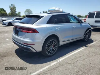 2022 Audi Q8 Premium Plus with VIN WA1EVBF18ND034572, listed as a Copart auction lot 57704485 with 28,246 mi miles and Salvage title. Bid and sale history available at DreamBid. Image 3.