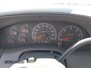 1997 Ford F-250 with VIN 2FTFX28L1VCA39065, listed as a IAAI auction lot 42391568 with 260,397 mi miles and . Bid and sale history available at DreamBid. Image 7.