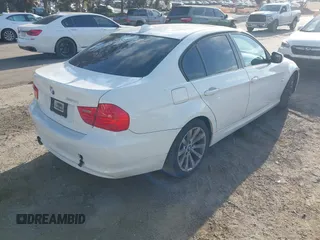 2011 BMW 3 Series 328i with VIN WBAPH5G58BNM73752, listed as a IAAI auction lot 41871258 with 120,822 mi miles and . Bid and sale history available at DreamBid. Image 4.