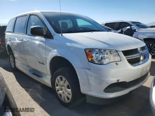 2018 Dodge Grand Caravan SE with VIN 2C4RDGBG5JR148036, listed as a Copart auction lot 87046734 with 199,672 mi miles and Clean Title. Bid and sale history available at carsss.com. Image 4.